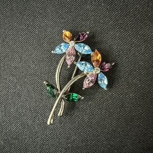 Vintage Monet Double Flower Rhinestone Marquise Crystal Pin Brooch